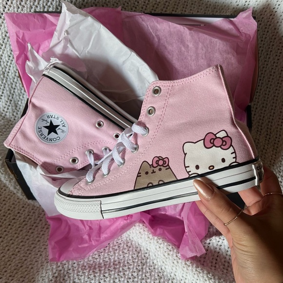 NWT Baby Pink Hello Kitty Converse - Main Image